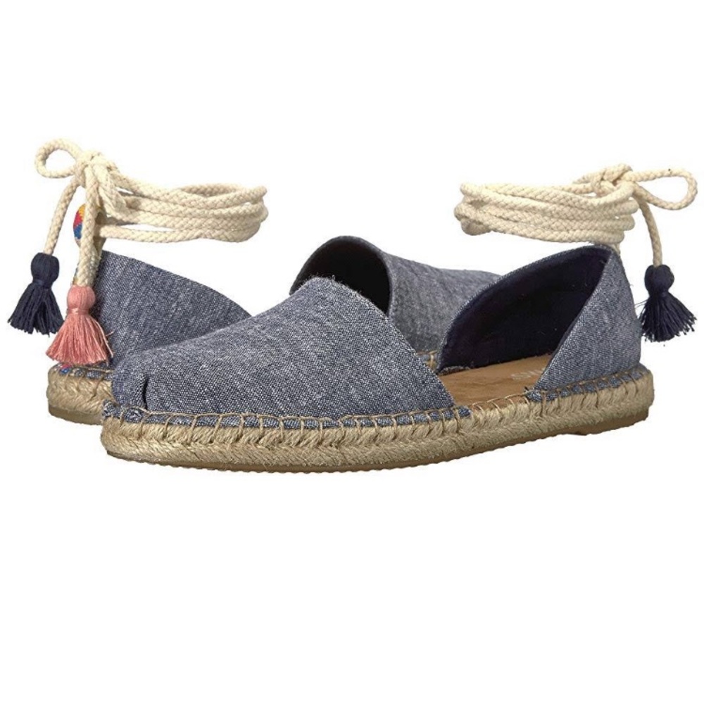 TOMS Woman’s Blue  Katalina espadrilles. - Picture 8 of 8